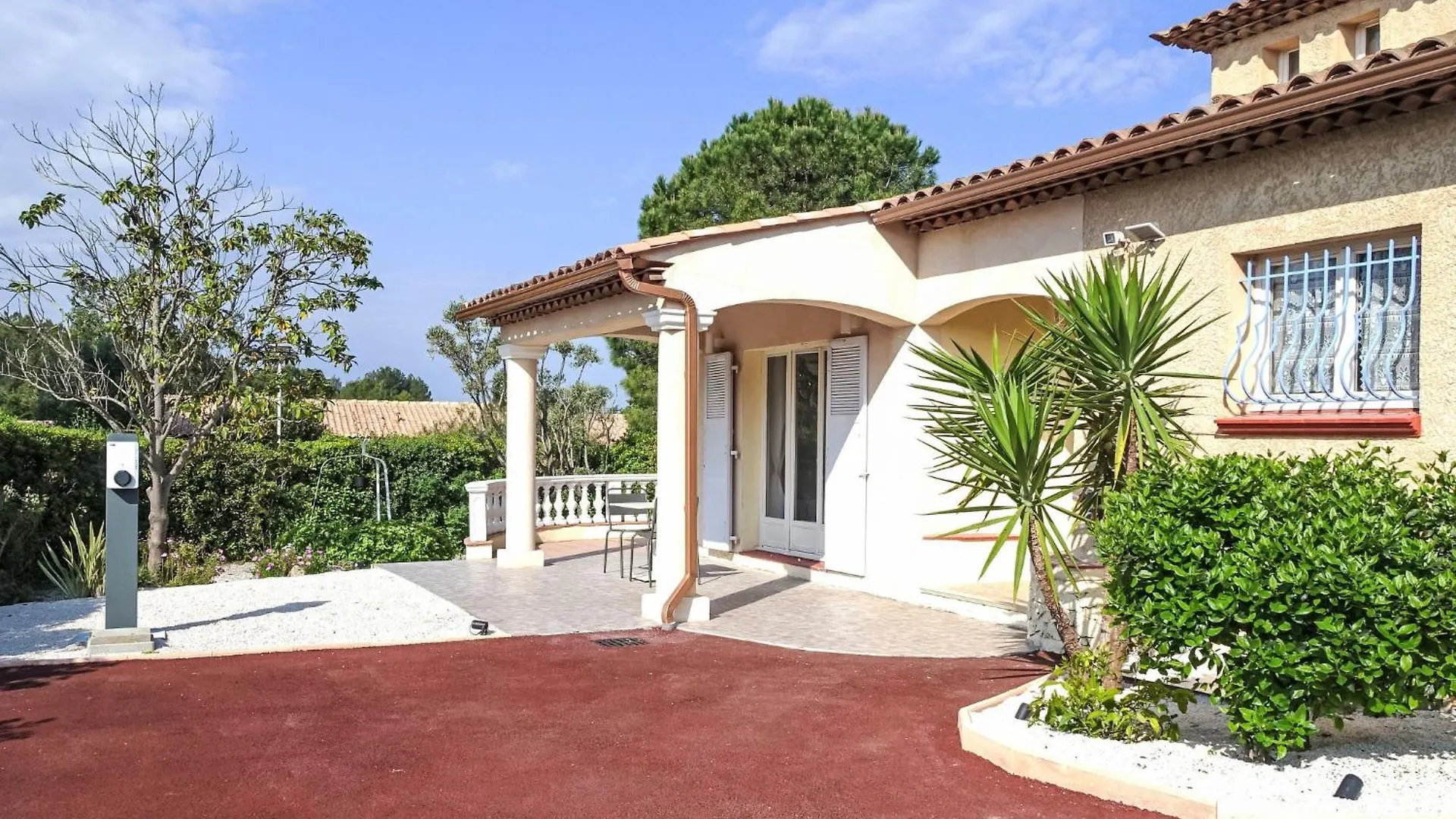 Villa Chopin By Interhome La Bouverie France